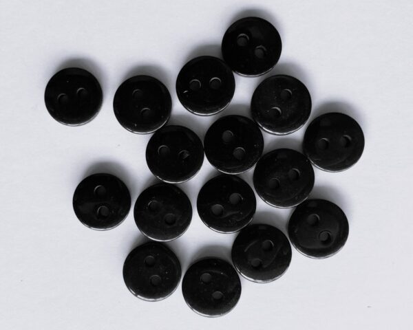 10 x 9mm Black Resin Buttons 2 Holes