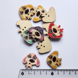 Wooden dog buttons - Type 3