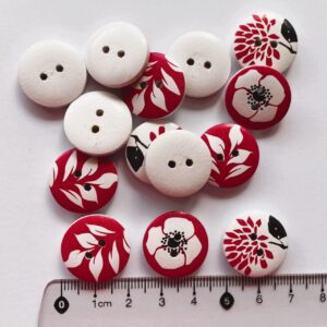 20mm Wooden Buttons Two Holes Red and White Plants
