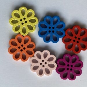 19mm Colourful Wooden Flower Buttons