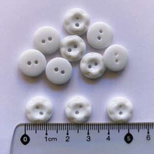 6 x 13mm White 3D Resin Flower Buttons