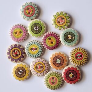 Wooden Flower Buttons - 1.5cm