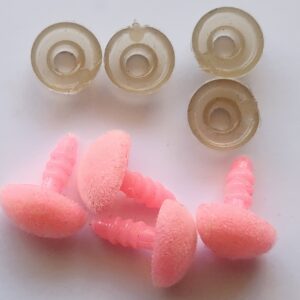 Triangle Velvet Safety Noses -12x9mm